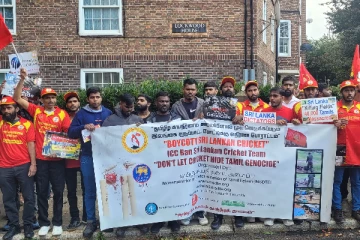 விடுதலைப்புலிகள் அமைப்பின் கொடியுடன் ஆர்ப்பாட்டம்; இலங்கை அரசாங்கம் சினம்