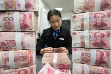 சீனாவிடமிருந்து பெரும் தொகை கடன்பெறும் இலங்கை