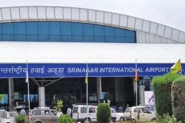 பாகிஸ்தானின் முயற்சி படுதோல்வி: ட்ரோன் தாக்குதலில் இருந்து ஸ்ரீநகர், அவந்திபோரா விமான தளம் பாதுகாக்கப்பட்டது