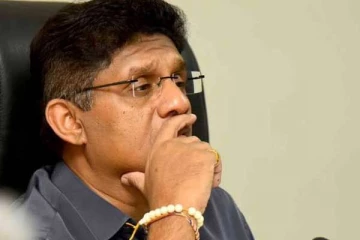 அரசாங்கம் ராஜினாமா செய்து விட்டு நாட்டை சஜித் பிரேமதாசவிடம் வழங்குமாறு கோரிக்கை