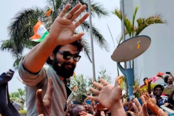 மக்களவை தேர்தல்; அதிரடியாக அரசியலில் களமிறங்குகிறாரா? அல்லு அர்ஜுன் விளக்கம்!