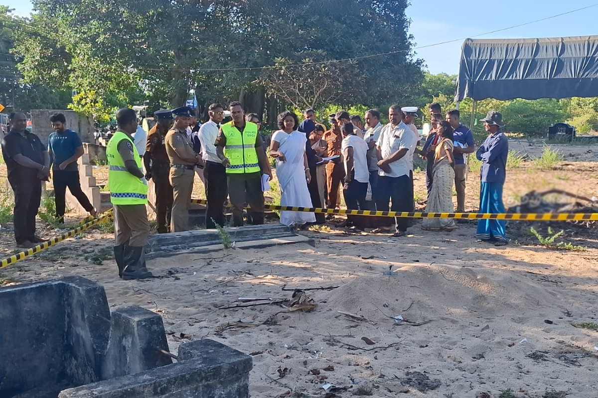 தமிழர் பகுதியொன்றில் மீண்டும் தோண்டி எடுக்கப்பட்ட பெண்ணின் சடலம் ; தீவிரமாகும் விசாரணை | Woman S Body Exhumed Again As Probe Intensifies