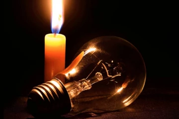 විදුලි ගාස්තුව වැඩි කිරිමට එරෙහි අඳුරු විරෝධය..