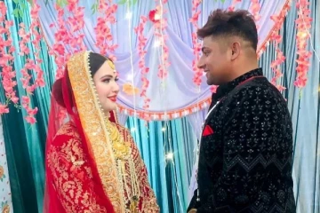 டெல்லி கேபிட்டல்ஸ் பேட்ஸ்மேன் சர்பராஸ் கான் காஷ்மீர் பெண்ணுடன் திருமணம்