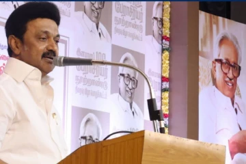 என்னை அடையாளம் காட்டியதே பெரியப்பாதான் : அன்பழகன் குறித்து உருகிய முதலமைச்சர் ஸ்டாலின்