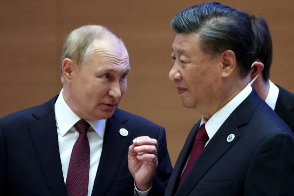 கிரீன்லாந்தை இலக்கு வைக்கும் சீன - ரஷ்ய அச்சுறுத்தல்! வல்லரசுகளுக்கு ட்ரம்பின் எச்சரிக்கை | Chinese Russian Threat Targeting Greenland Trump