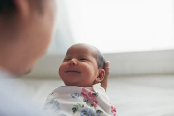 குழந்தை பிறப்பை அதிகரிக்க ஊக்கத்தொகை ; டிரம்ப் அரசாங்கம்