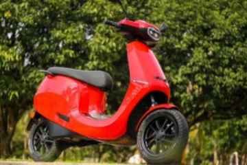 ஓலா நிறுவனத்தின் 500 ஊழியர்கள் பணிநீக்கம்? - வெளியான தகவல்