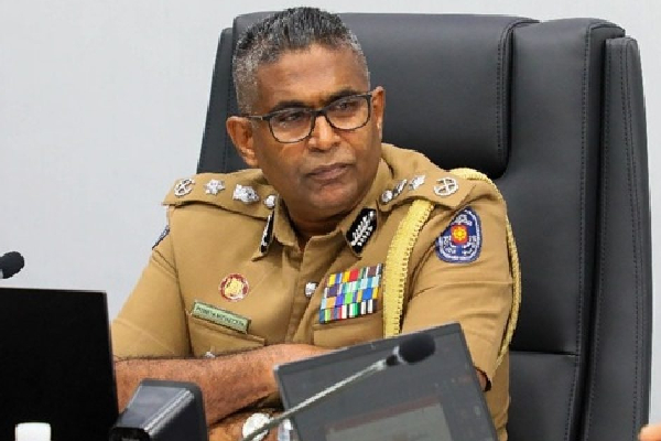 பொலிஸ்மா அதிபரை நாடாளுமன்றத்துக்கு அழைக்குமாறு எதிர்க்கட்சி கோரிக்கை | Demands Igp Be Summoned To Parliament