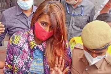 மீரா மிதுன் மீது பாயும் குண்டர் சட்டம்- காவல்துறையினர் அதிரடி