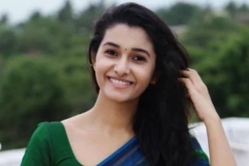 நடிகை பிரியா பவானி ஷங்கரா இது- அவங்களோடு இப்படி ஒரு போட்டோவ நீங்க பார்த்திருக்க மாட்டீங்க