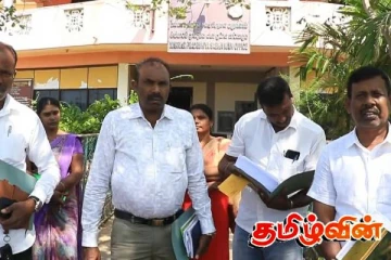 மன்னார் பிரதேச சபையின் தவிசாளரின் செயல்பாடுகள் குறித்து வெளி நடப்பு செய்த உறுப்பினர்கள்