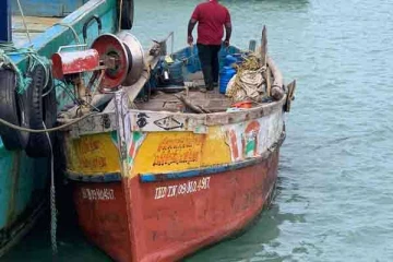 மீன்பிடியில் ஈடுபட்ட இந்திய மீனவர்களுக்கு விளக்கமறியல்