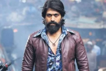 ‘கேஜிஎஃப்’ நடிகர் யாஷ் ரூ.1.50 கோடி நிதியுதவி - திரைப்பட தொழிலாளர்கள் 3000 பேரின் வங்கி கணக்கில் விழுந்த ரூ.5000!