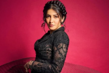 எல்லோரை போல் நானும் அதை அதிகமாகவே பயன்படுத்துகிறேன்.. நடிகை ஸ்ருதி ஹாசன் ஓபன் டாக்