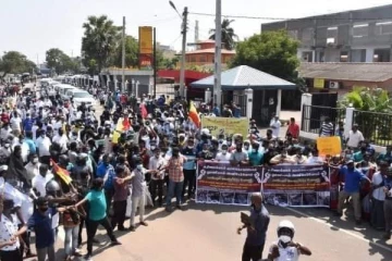 அரசாங்கத்திற்கு எதிராக  உழைக்கும் மக்கள் மே தினத்தில் அணிதிரளுங்கள்