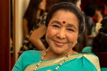 ඉන්දීය ප්‍රවීණ ගායන ශිල්පිනියක් රෝහල්ගත කරයි