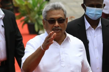 கோட்டாபயவுக்கு இறுகும் பிடி! உடனடியாக கைது செய்க - சிங்கப்பூர் அரசாங்கத்திடம் அவசர வேண்டுகோள்