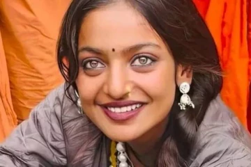 சினிமா வாய்ப்பு பறிபோனதால் சீரியலில் நடிக்கும் வைரல் பெண் மோனாலிசா