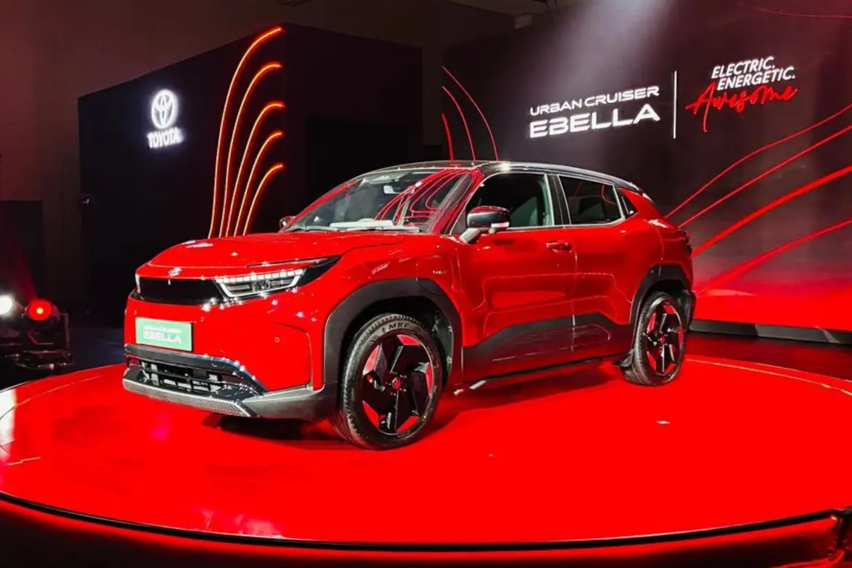 Toyota Ebella E3 EV Launched at Rs 23.60 Lakh Toyota Ebella E3 EV Launched at Rs 23.60 Lakh