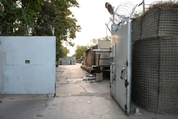 தாலிபான் வசமான ஆப்கானிஸ்தான்: தூதரக உறவுகளை முறித்துக் கொண்ட கனடா