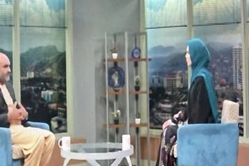 ஆப்கான்   ஊடகத்துறையில் மீண்டும் பெண் தொகுப்பாளர்; ஒளிபரப்பான  நிகழ்ச்சி