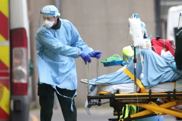 பிரித்தானியாவில் கடந்த 24 மணித்தியாலத்தில் 27,989பேர் பாதிப்பு!