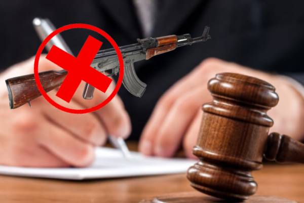 ஆர்ப்பாட்டங்களை அடக்க துப்பாக்கிகளை பயன்படுத்துவதற்கு எதிராக முறைப்பாடு - ஐபிசி தமிழ்