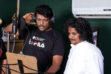 பிரபல இசையமைப்பாளர் சாலை விபத்தில் மரணம்