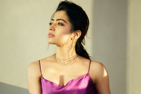 புது தொழில் தொடங்கிய ராஷ்மிகா! என்ன தெரியுமா? | Rashmika Mandanna Invests In Cosmetic Brand