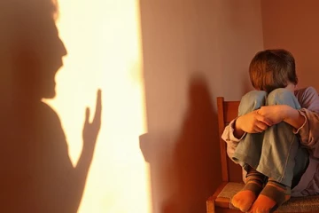 சிறுமிகளை வன்புணரும் கூடாரமாக யாழ். கோட்டை! மாவட்ட செயலகக் கூட்டத்தில் சுட்டிக்காட்டு