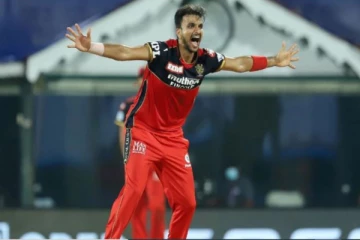 "எனக்கு மிகவும் பிடித்த கேப்டன் தோனி தான்..." - ஹர்சல் பட்டேல்