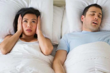 தூங்கும் போது குறட்டை விடுபவரா நீங்கள்? அப்போ மாரடைப்பு ஏற்படுமாம் ஜாக்கிரதை