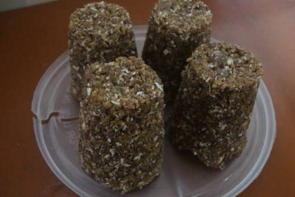 நெல்லையின் பாரம்பரிய கருப்பட்டி குழல் புட்டு சுவையாக எப்படி செய்வது? | Tirunelveli Traditional Karuppatti Puttu Recipe