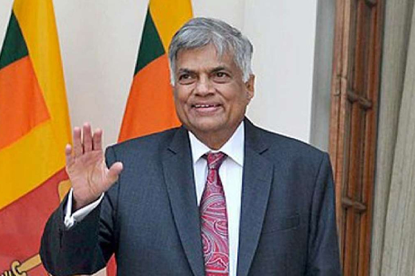 திடீரென தரையிறக்கப்பட்ட ரணில் சென்ற உலங்குவானூர்தி: வெளியான காரணம் | President Ranil S Helicopter Suddenly Landed