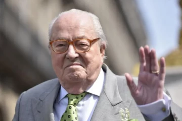 பிரான்சின் மிக முக்கிய அரசியல் பிரபலம் ஒருவர் மரணம்