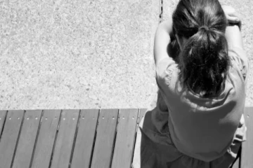 மகளை பாலியல் வன்கொடுமை செய்த தந்தை! கள்ளக்காதலியின் மகளை சீரழித்த கொடூரம்!