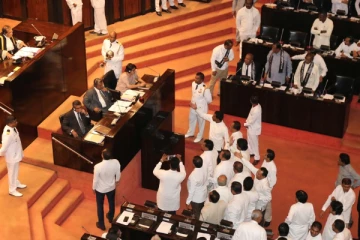 ஜனாதிபதியிடம் பொலிஸாரை சாடிய எம்.பி!