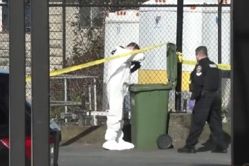 கனடாவில் வாகனத் தரிப்பிடத்தில் மீட்கப்பட்ட சிசுவின் சடலம்