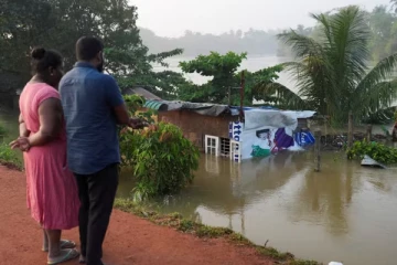 ஆபத்து உள்ளது; ; அனர்த்த பிரதேசங்களுக்கு புதினம் பார்க்க செல்ல வேண்டாம்!