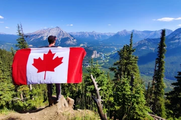 கனடாவில்  இலங்கை தமிழரின்  விபரீத முடிவு; பெரும் சோகத்தை ஏற்படுத்திய சம்பவம்