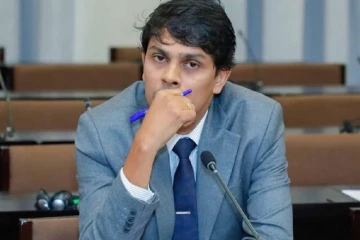 අර්ච්චුනාට මන්ත්‍රී පට්ටම නැති වෙයිද? දෙසැම්බර් 16 මන්ත්‍රී ධුරය අභියෝගයට ලක්කළ පෙත්සම විභාග කිරීමට නියම කරයි