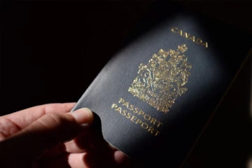 வெளிநாட்டுப் பயணம் செல்லத் தயாரான கனேடியர்களுக்கு மீண்டும் உருவாகியுள்ள தடை: தீர்வு?