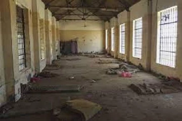 புத்திசாலித் தனமாக தப்பியோடிய 10 அல்-காய்தா பயங்கரவாதிகள்!