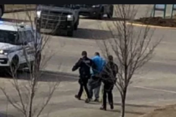 கனடாவில் மாணவிக்கு சக மாணவரால் நேர்ந்த துயரம்