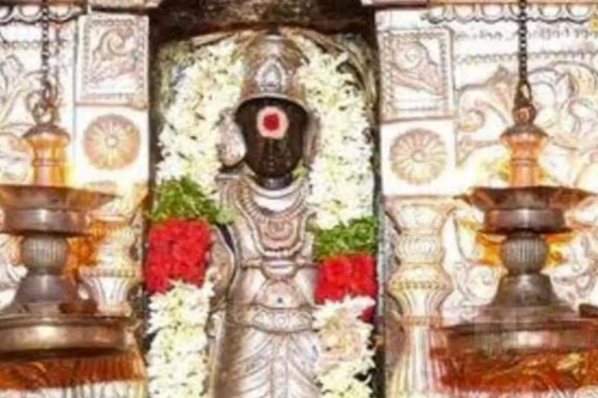 2026-ல் தொடங்கிய சனிப்பெயர்ச்சி.. திருநள்ளாற்றில் இன்று என்ன நடந்தது? | 2026 Sani Peyarchi Festival In Thirunallar