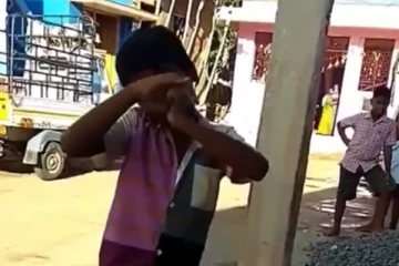 தமிழ் சிறுவனின் அசாத்திய திறமை.... விரலை வாயில் வைத்து நாதஸ்வரம் வாசிக்கும் அதிசயம்! ஷாக் கொடுக்கும் காட்சி