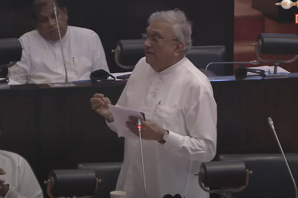 மொட்டு கட்சி ஏற்றுக்கொண்ட, நல்லாட்சி அரசாங்கத்தின் கொள்கை!- நாடாளுமன்றில் எதிர்கட்சி | Parliment Session For Economic And Political