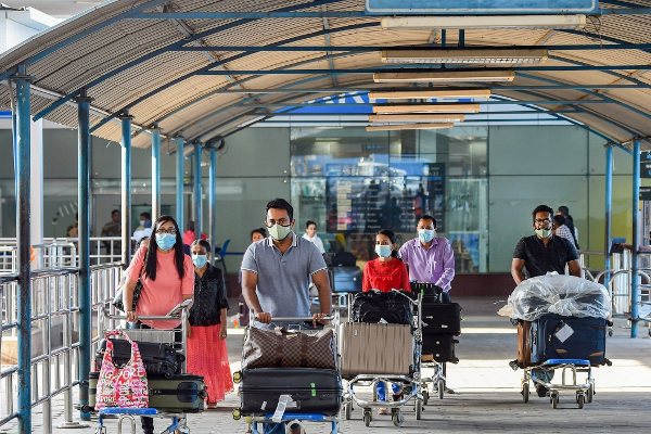 குரங்கு அம்மை நோய்; தமிழக விமான நிலையங்களில் பயணிகளை கண்காணிக்க உத்தரவு..! | Monkeypox Order To Monitor Passengers Tn Airports