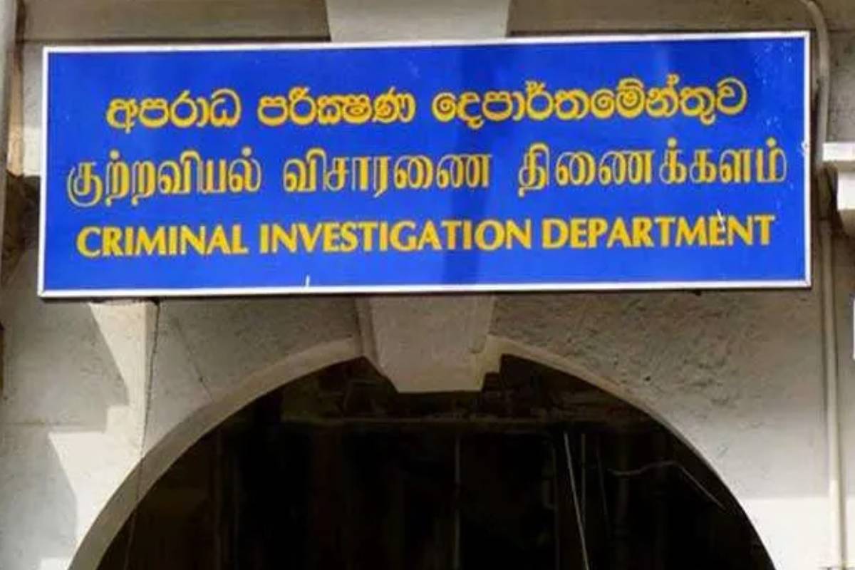 குட்டிமணி தங்கத்துரை சிலை அமைப்பு விவகாரம்: ஏற்பாட்டாளரிடம் புலனாய்வு பிரிவு 5 மணிநேரம் விசாரணை | Kuttimani Thangathurai Case Issus குட்டிமணி தங்கத்துரை சிலை அமைப்பு விவகாரம்: ஏற்பாட்டாளரிடம் புலனாய்வு பிரிவு 5 மணிநேரம் விசாரணை | Kuttimani Thangathurai Case Issus